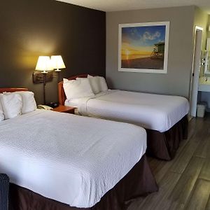 Deluxe Double Room Two Double Beds Non-Smoking